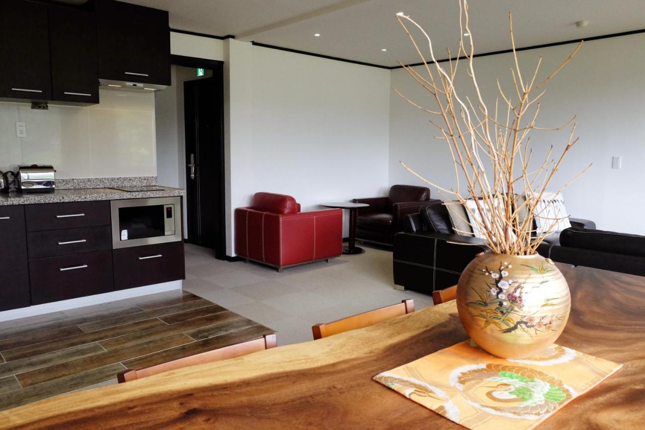 Ski-In, Ski-Out Iwatake Apartments ฮาคุบะ ภายนอก รูปภาพ